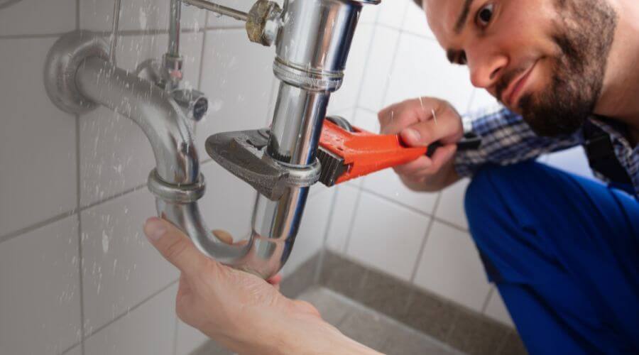 Professional emergency plumbing in Wingett Run, OH